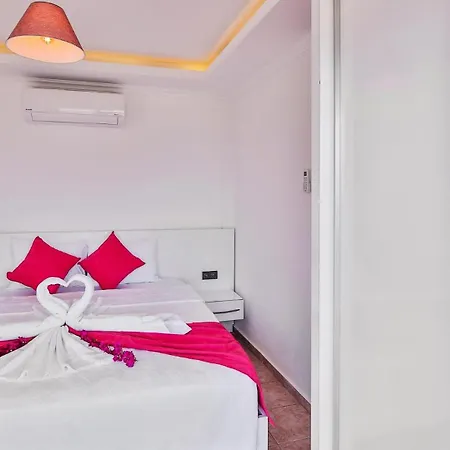 3 Bedroom - 4454 *
